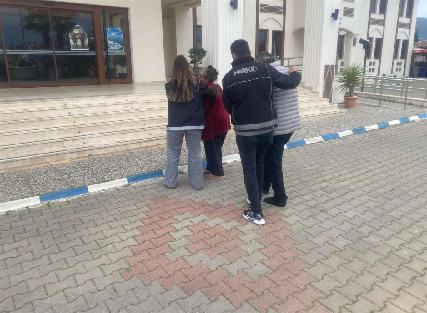 Fethiye'de uyuşturucu ticareti yapan 2 kişi tutuklandı haberi